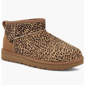 UGG mini boot Calf Hair NWT IN BOX